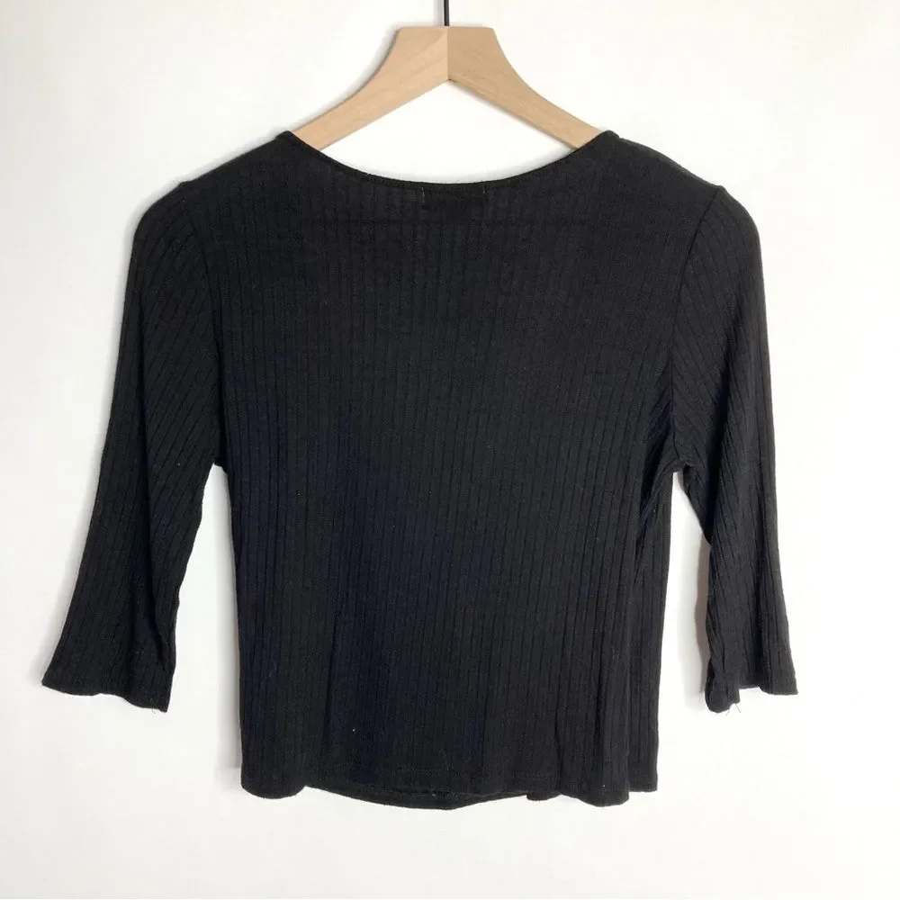 Y2K Timing Black Faux Wrap Crop Top Size Large 3/4 Sleeve